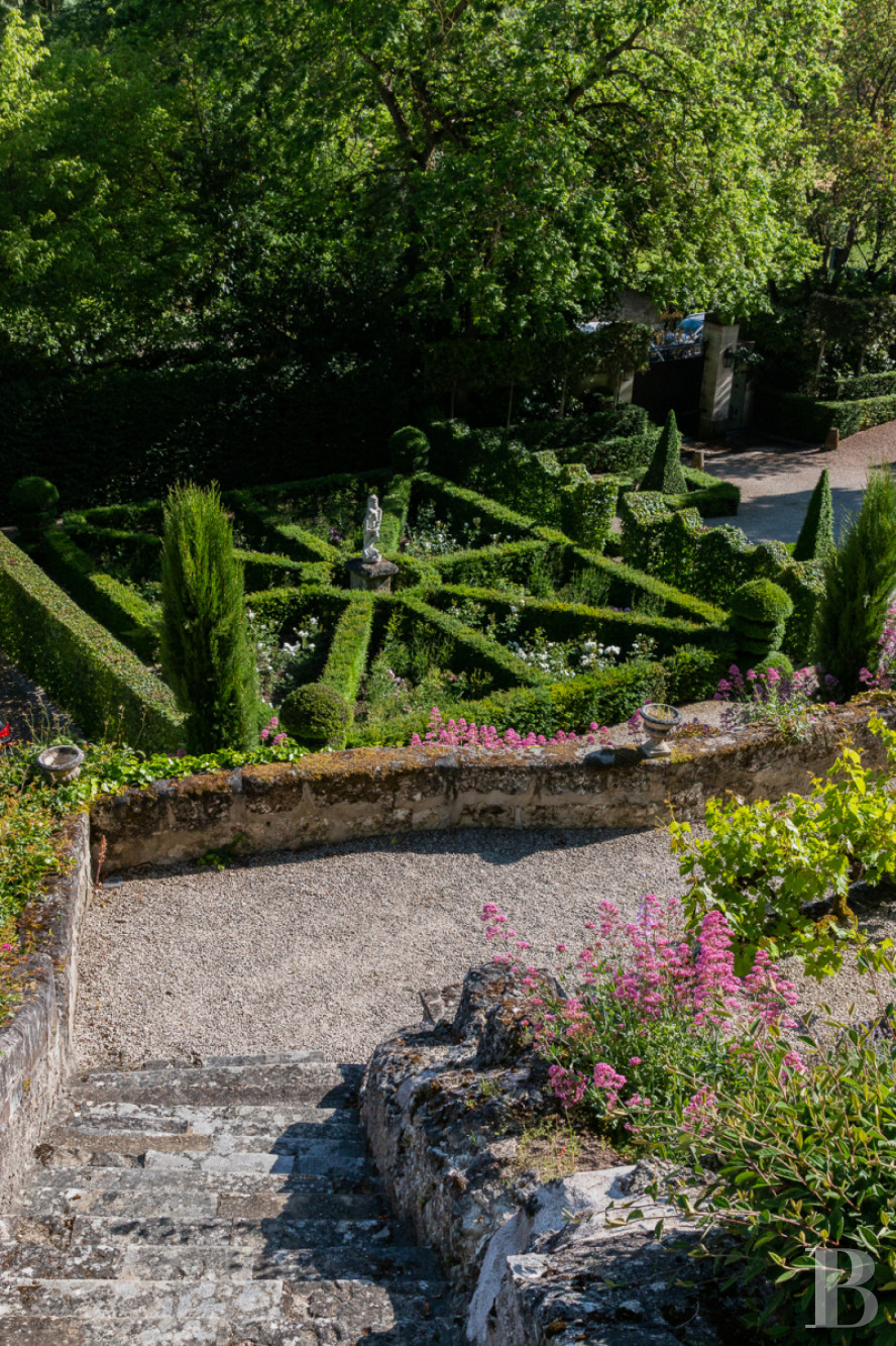 The outbuildings of an 18th-century manor house and its certified «remarkable» garden on the banks of the Loire to the east of Tours - photo  n°20